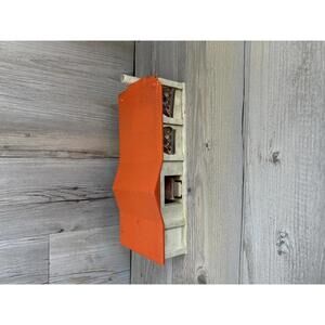 2 - 1968 Mattel Hot Wheels Super-Charger Restaurant-Garage Building 1355.